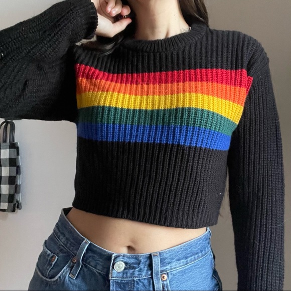 Vintage Sweaters - 💛Derek Heart Vintage Inspired Rainbow 🌈 Sweater
